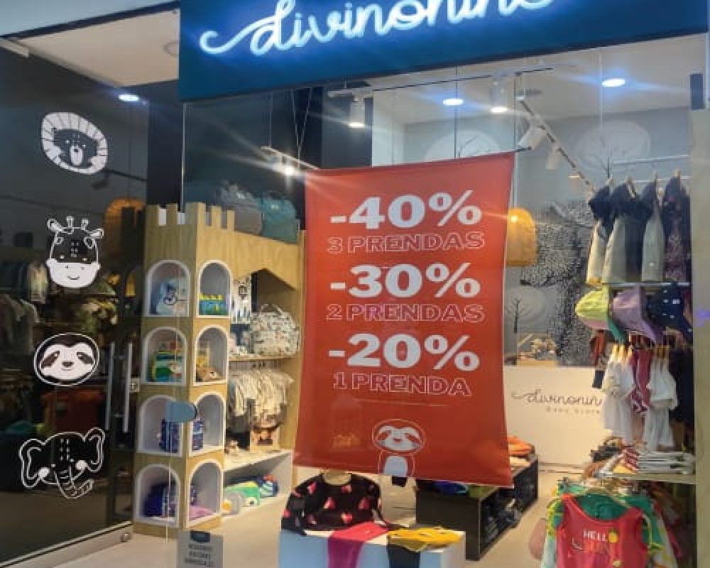 Untitled-2-DIVINIÑO