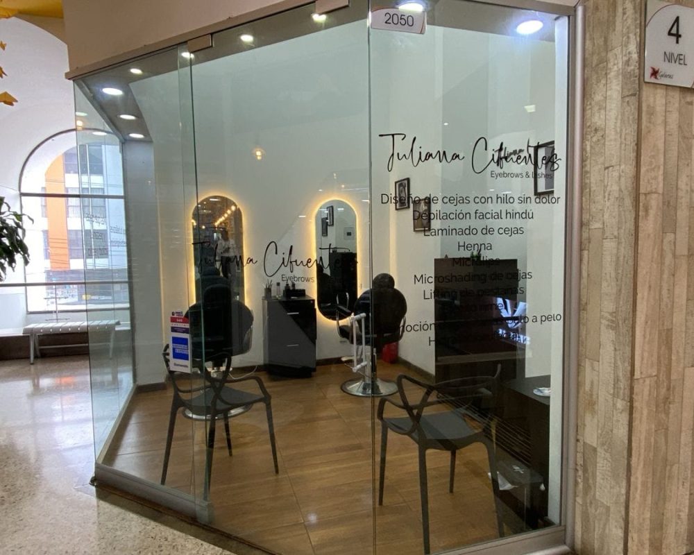 cc galerias EYEBROWS & LASHES (JULIANA CIFUENTES) (3)