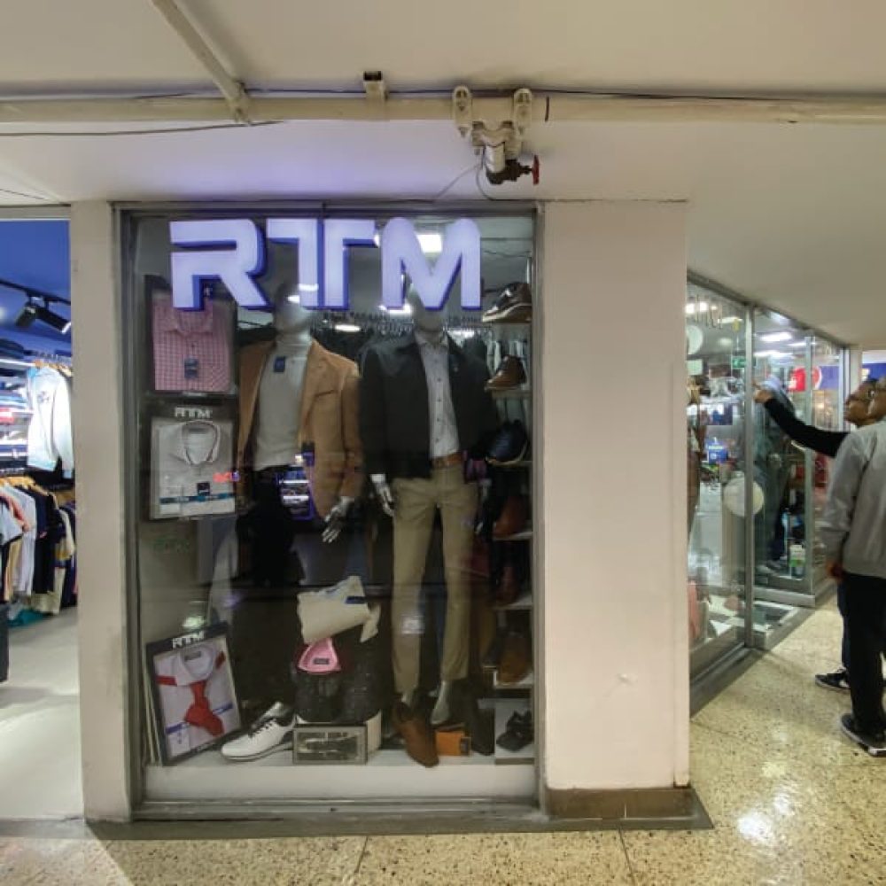 galerias-centro-comercial-local-1072-1