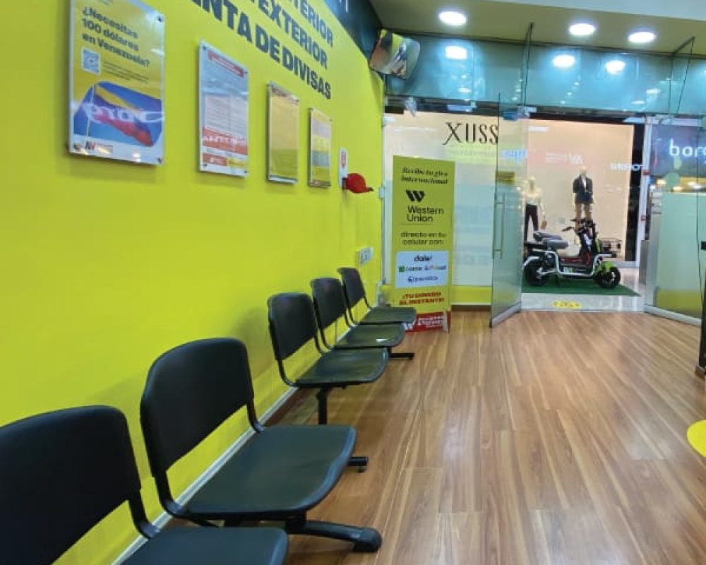 galerias-centro-comercial-local-1104-1105-1